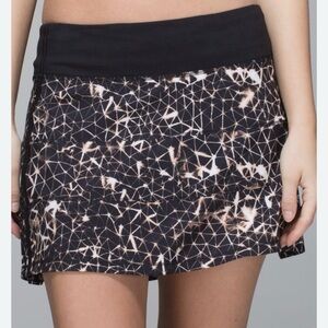 Lululemon Pace Rival II Black and White Mini Skirt